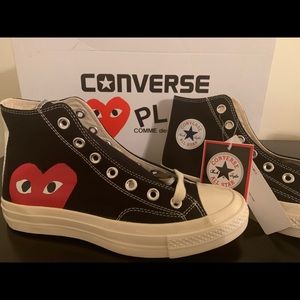 Comme des garçons converse